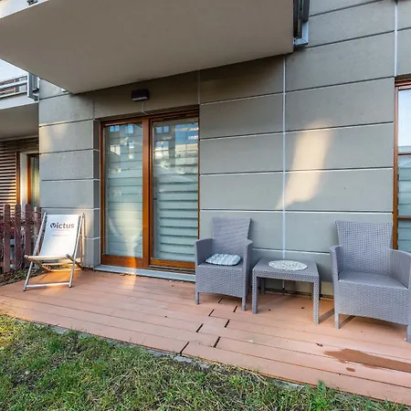 Victus Blue Apartment With Parking And Terrace By Noclegi Renters